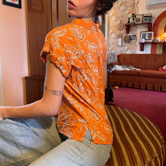 SOFT Orange floral print button up shirt with half sleeves! - Picture 10 of 13